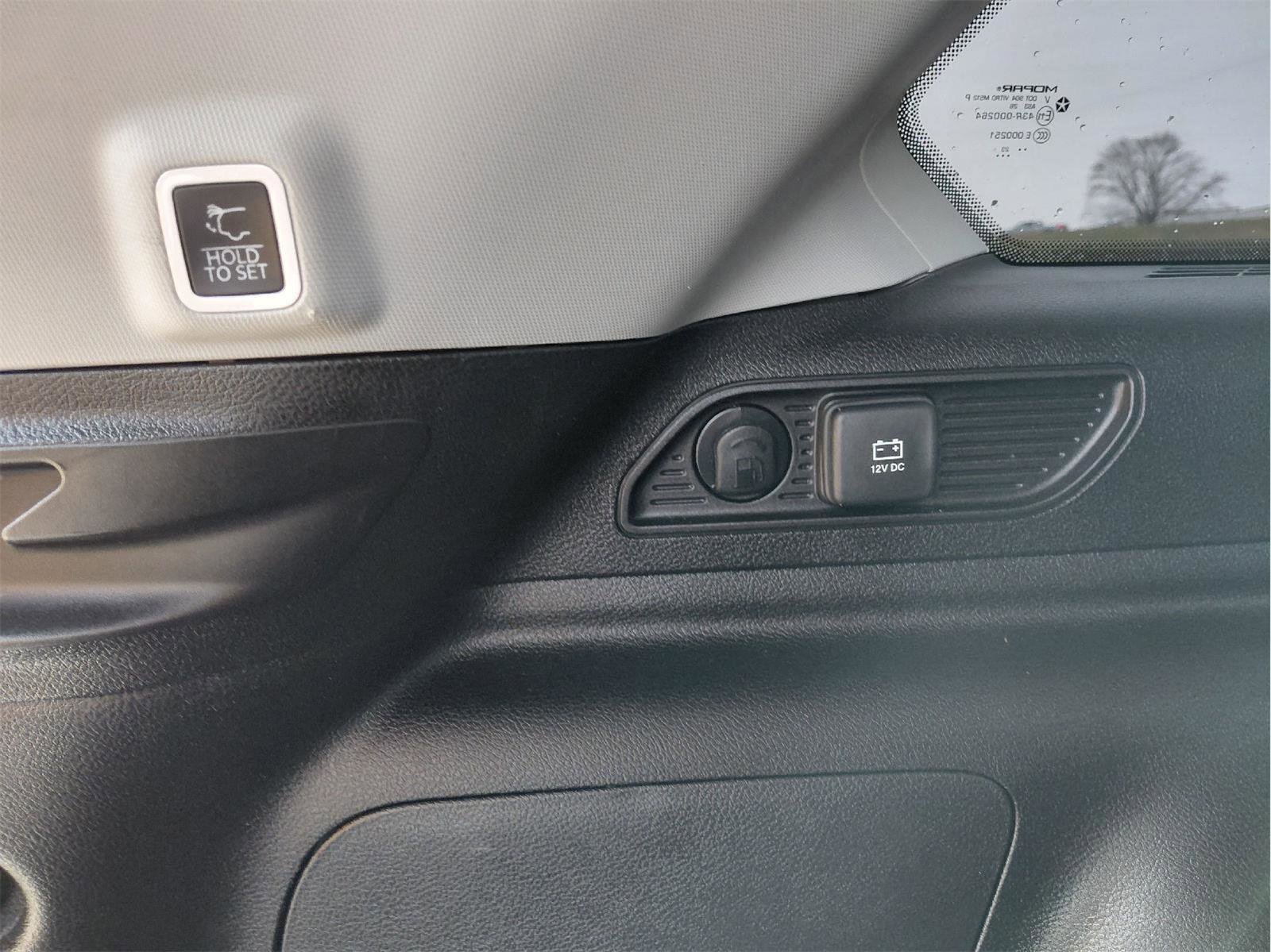 Used 2023 Jeep Grand Cherokee 4WD 4xe image 22