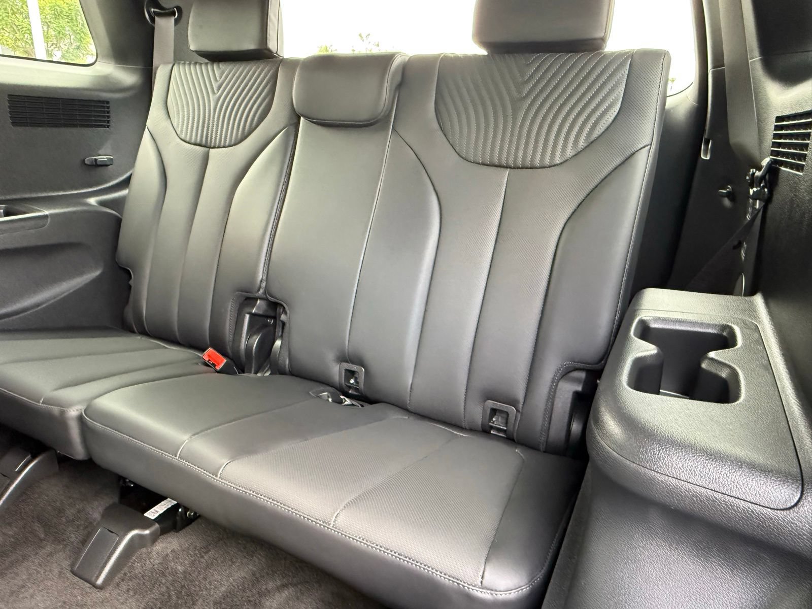 Used 2025 Hyundai Palisade Calligraphy AWD/4WD image 30