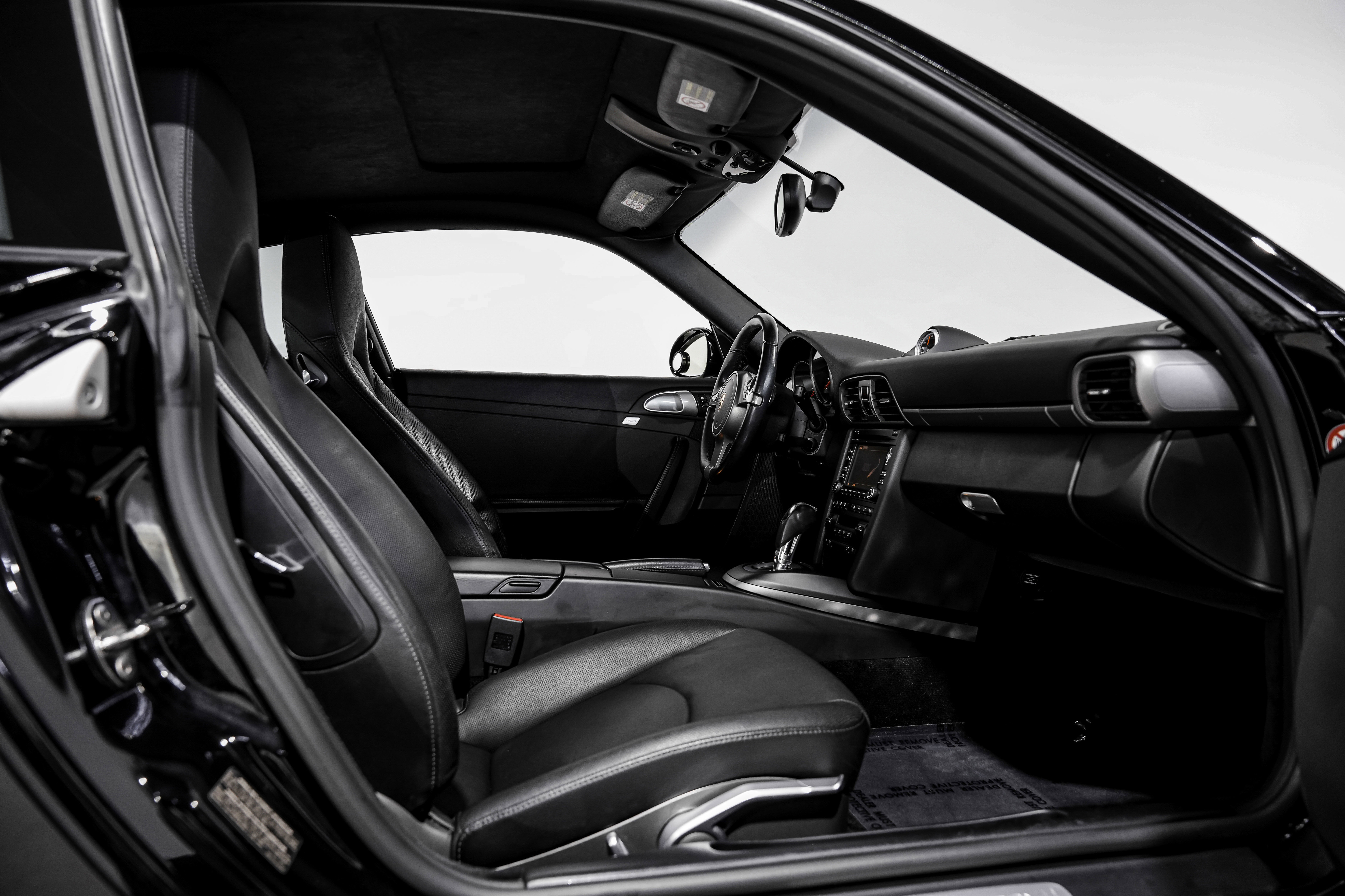 Used 2009 Porsche 911 Carrera image 26