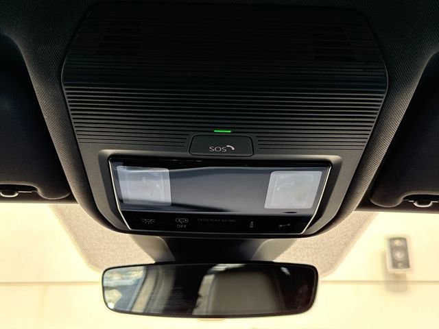 Certified 2023 Volkswagen ID.4 Pro image 31