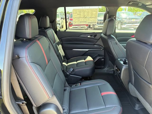 New 2026 Chevrolet Traverse RS w/ LPO, Floor Liner Package AWD/4WD image 15