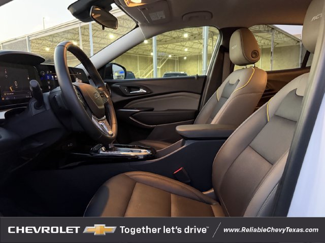 Used 2024 Chevrolet Trax ACTIV w/ Driver Confidence Package FWD image 29