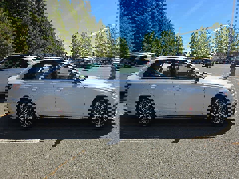 Used 2023 Audi A4 2.0T Premium Plus w/ Premium Plus Package image 8