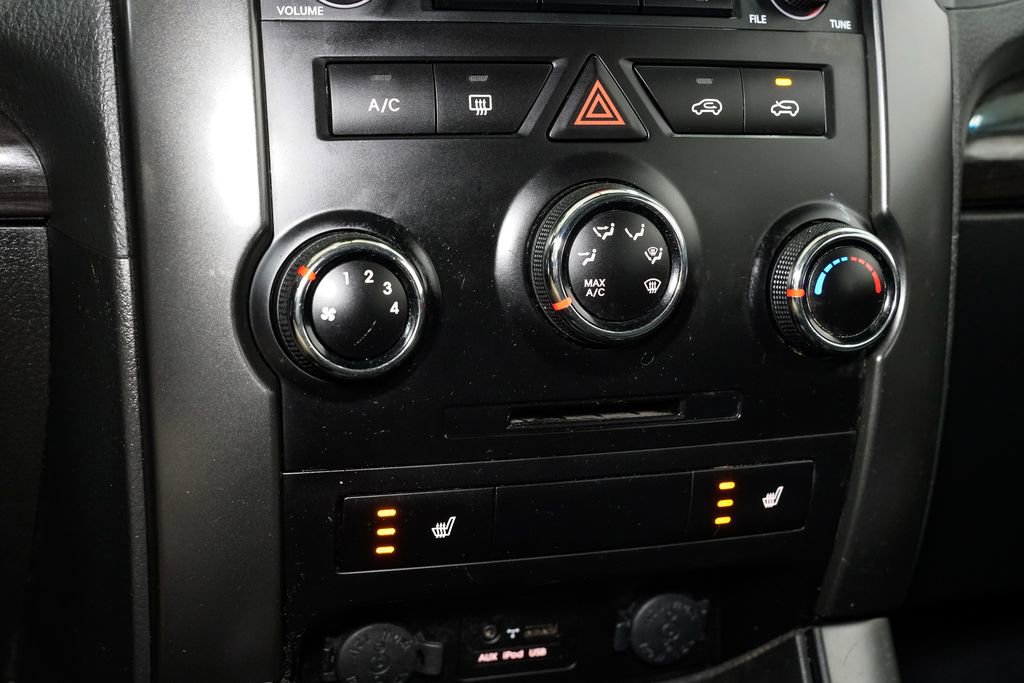 Used 2012 Kia Sorento LX w/ Convenience Pkg image 17