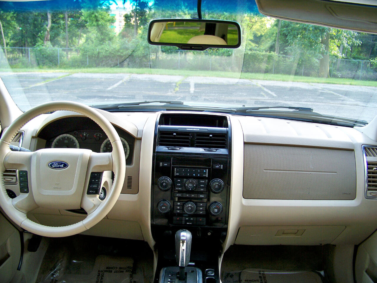 Used 2009 Ford Escape Limited AWD/4WD image 20