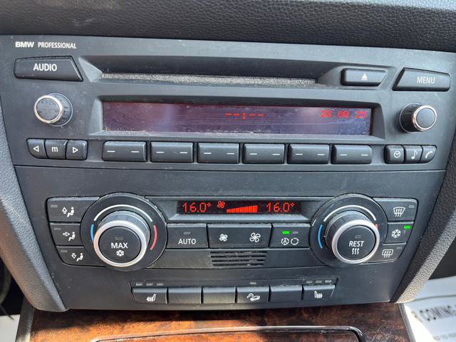 Used 2009 BMW 328i xDrive Sedan image 24