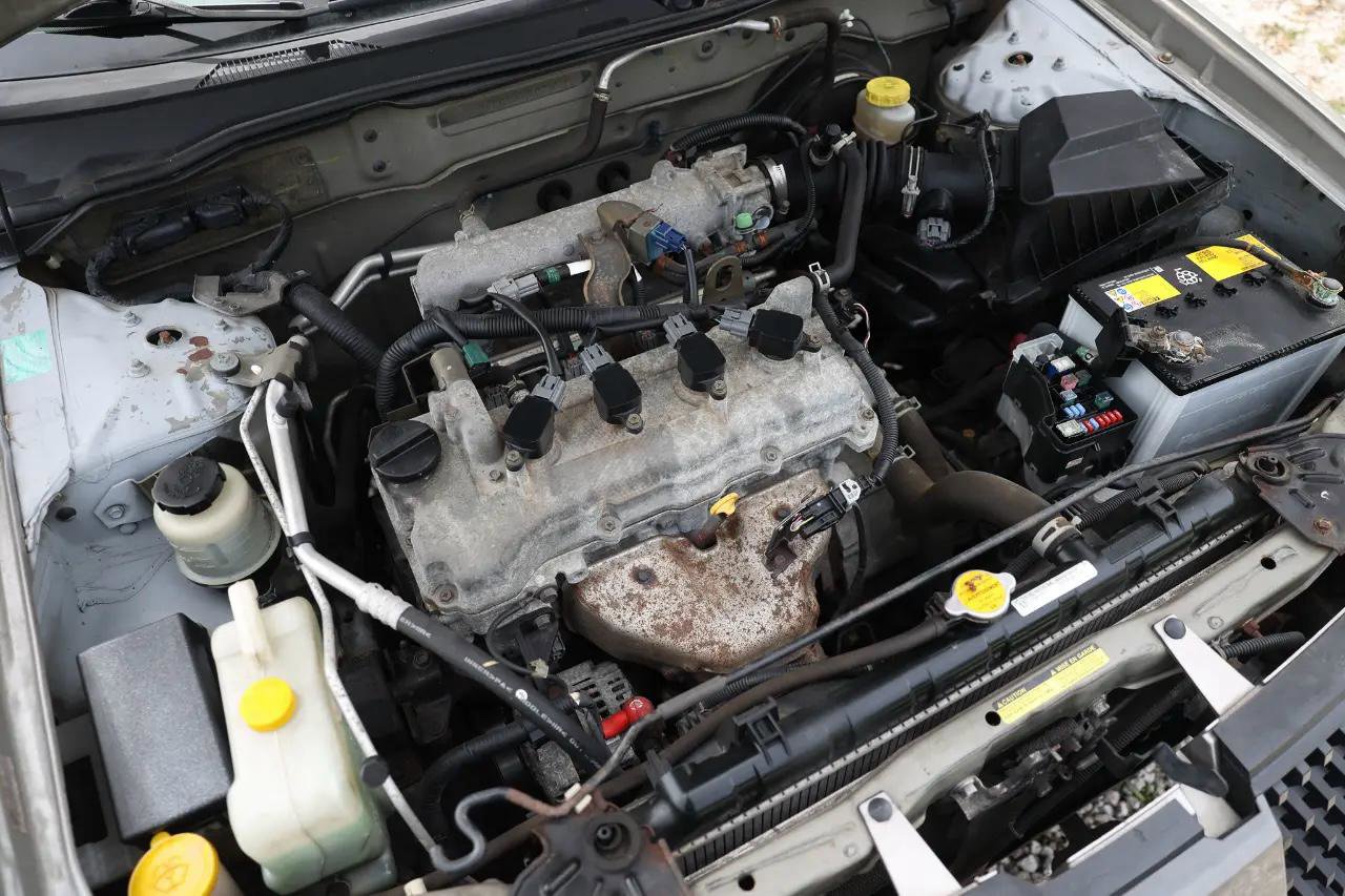 Used 2004 Nissan Sentra S FWD image 34