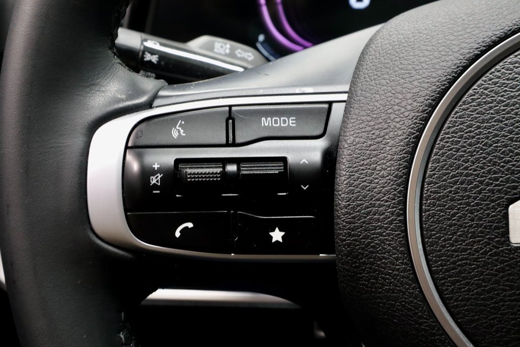 Used 2024 Kia Sportage EX image 27