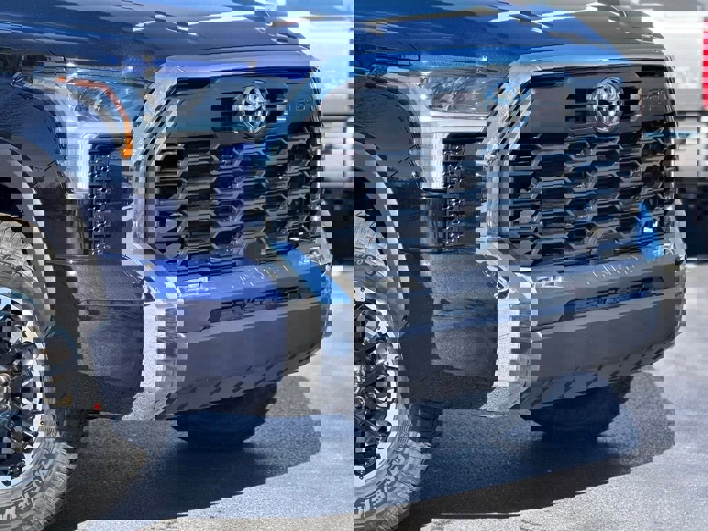 New 2026 Toyota Tundra SR5 image 4