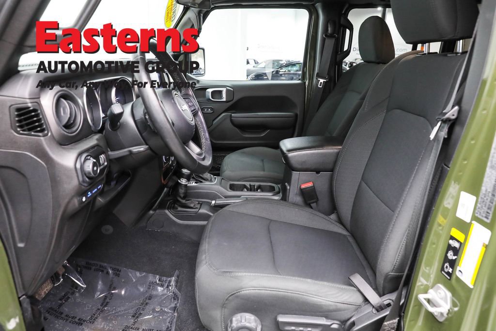 Used 2023 Jeep Wrangler Unlimited w/ Cold Weather Group image 14