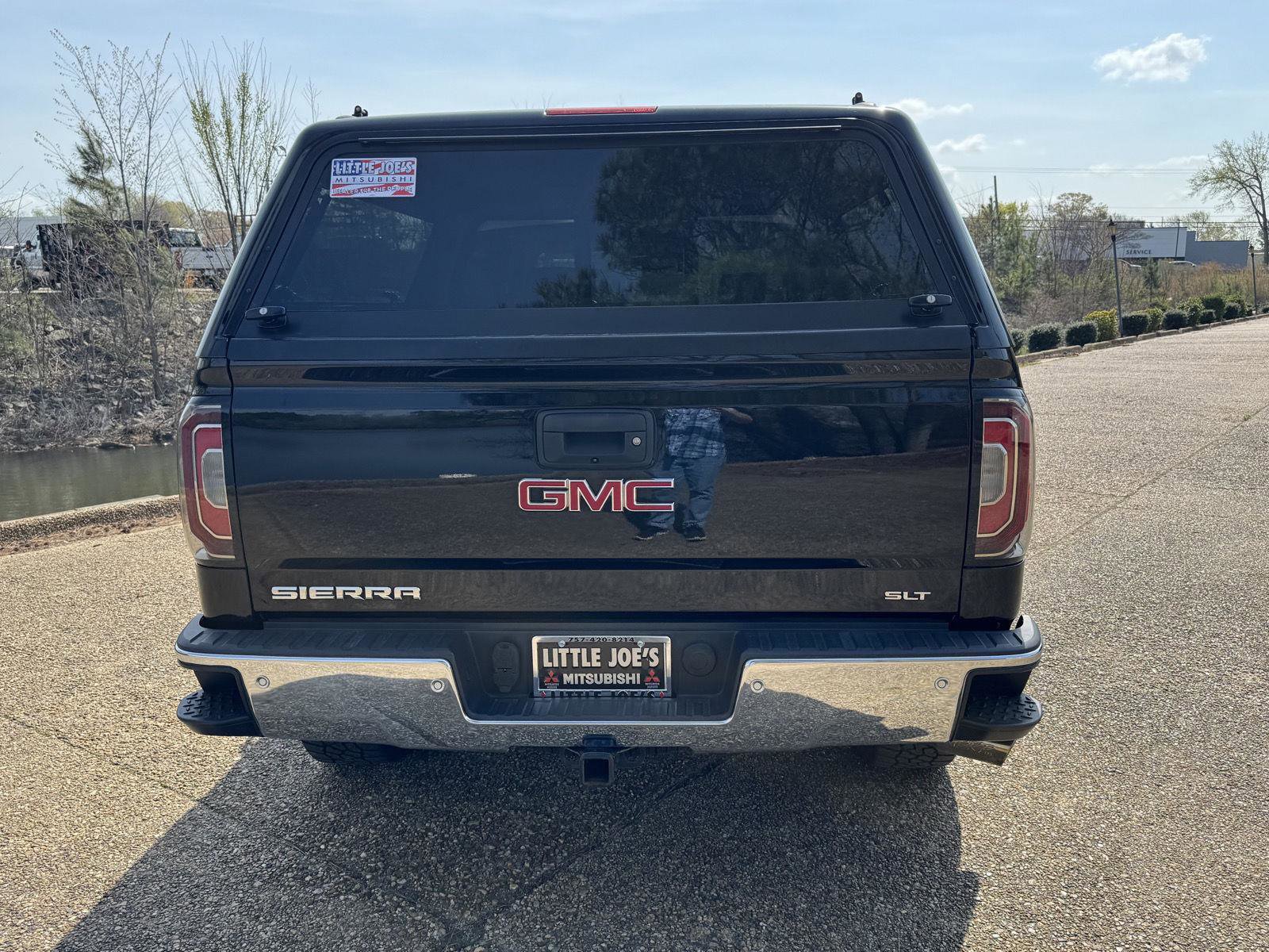 Used 2017 GMC Sierra 1500 SLT image 6