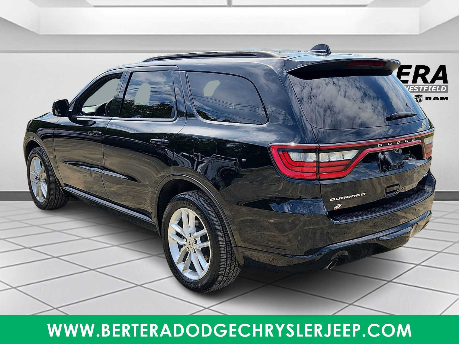 Used 2024 Dodge Durango GT AWD/4WD image 4