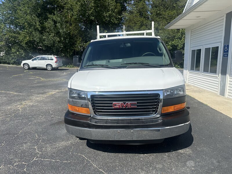 Used 2016 GMC Savana 2500 Extended w/ Chrome Appearance Package RWD image 24