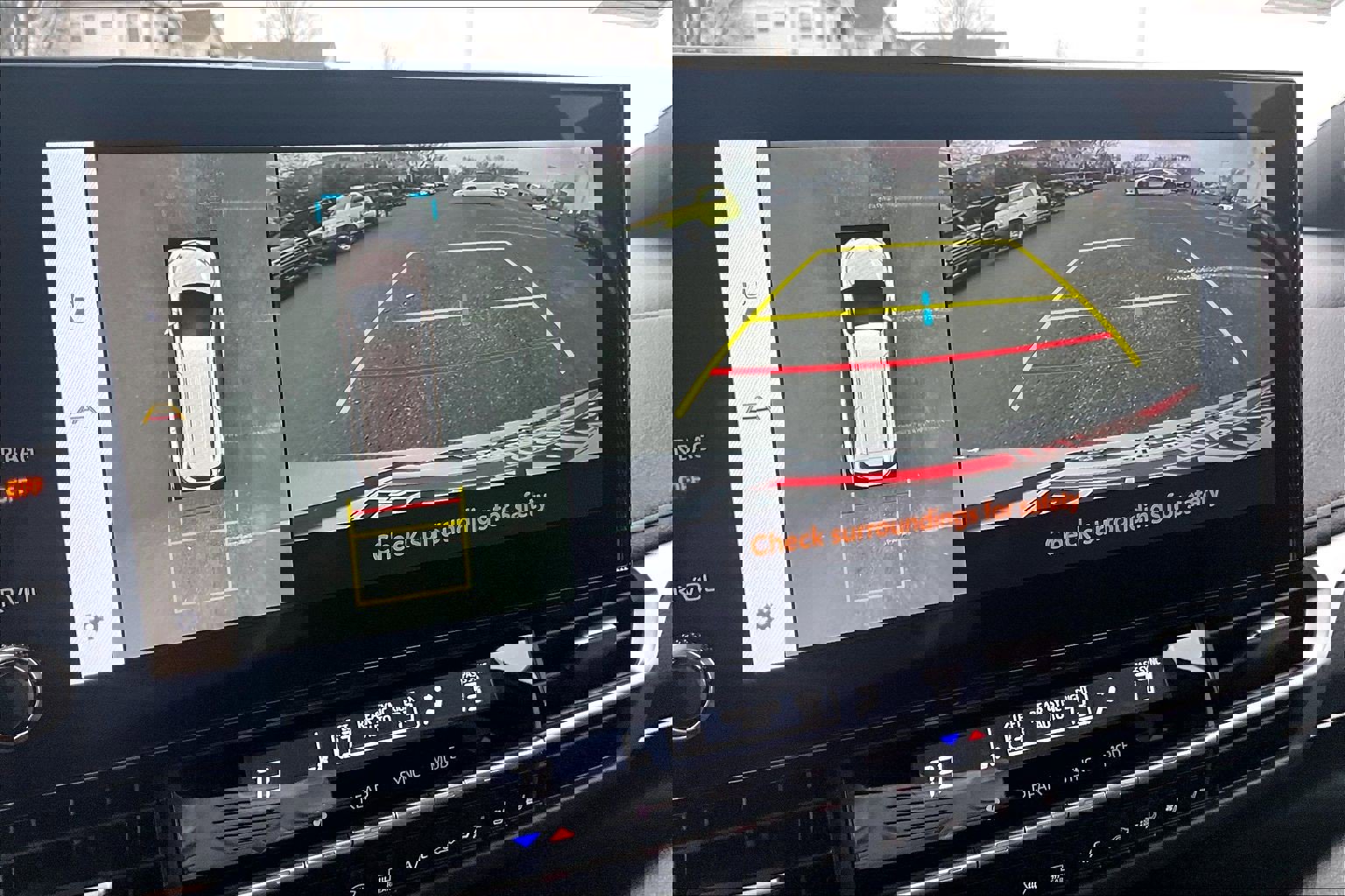 Used 2025 Toyota Sienna Platinum image 20