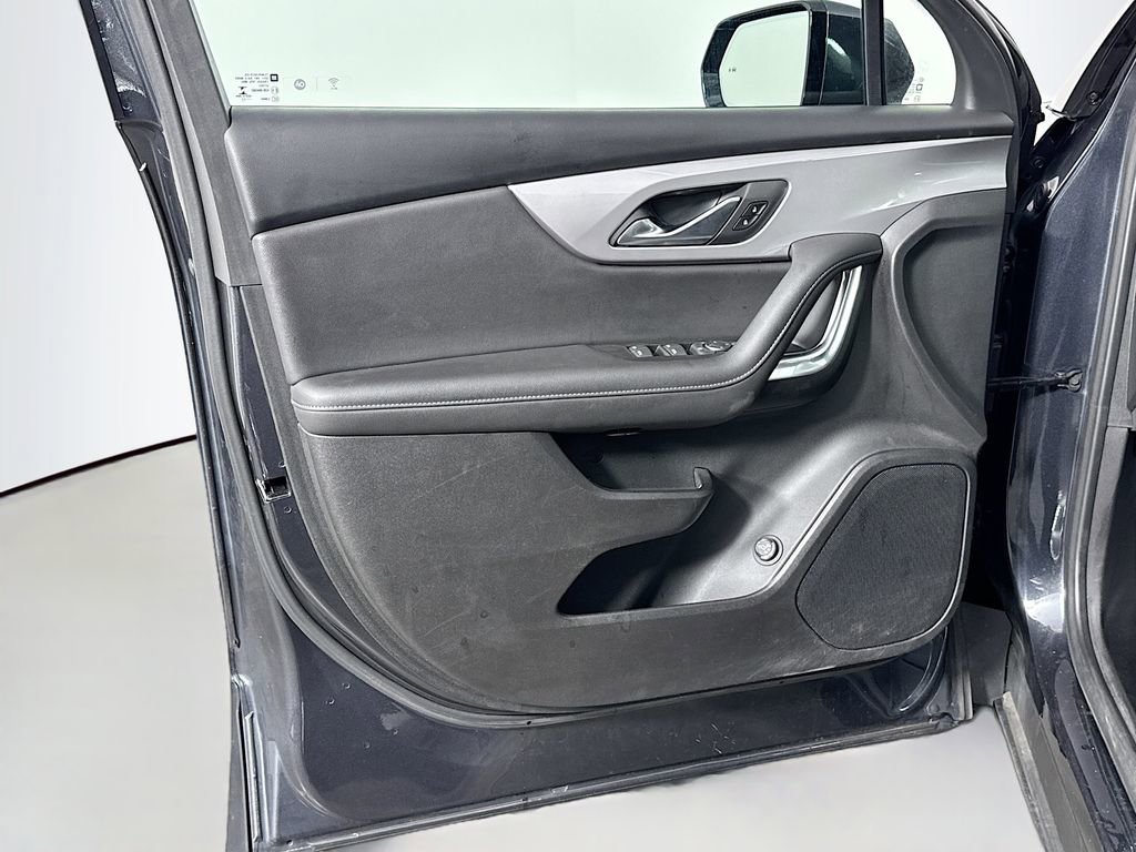 Used 2022 Chevrolet Blazer LT image 29