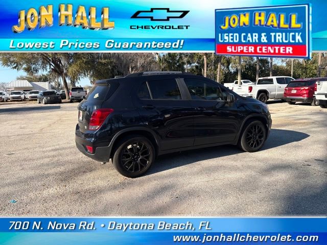 Used 2021 Chevrolet Trax LT w/ Sport Edition image 8