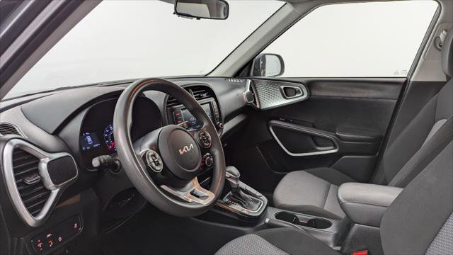 Used 2022 Kia Soul LX w/ Technology Package image 24