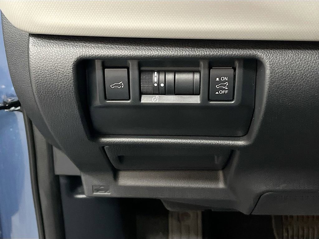 Used 2025 Subaru Forester Limited AWD/4WD image 10