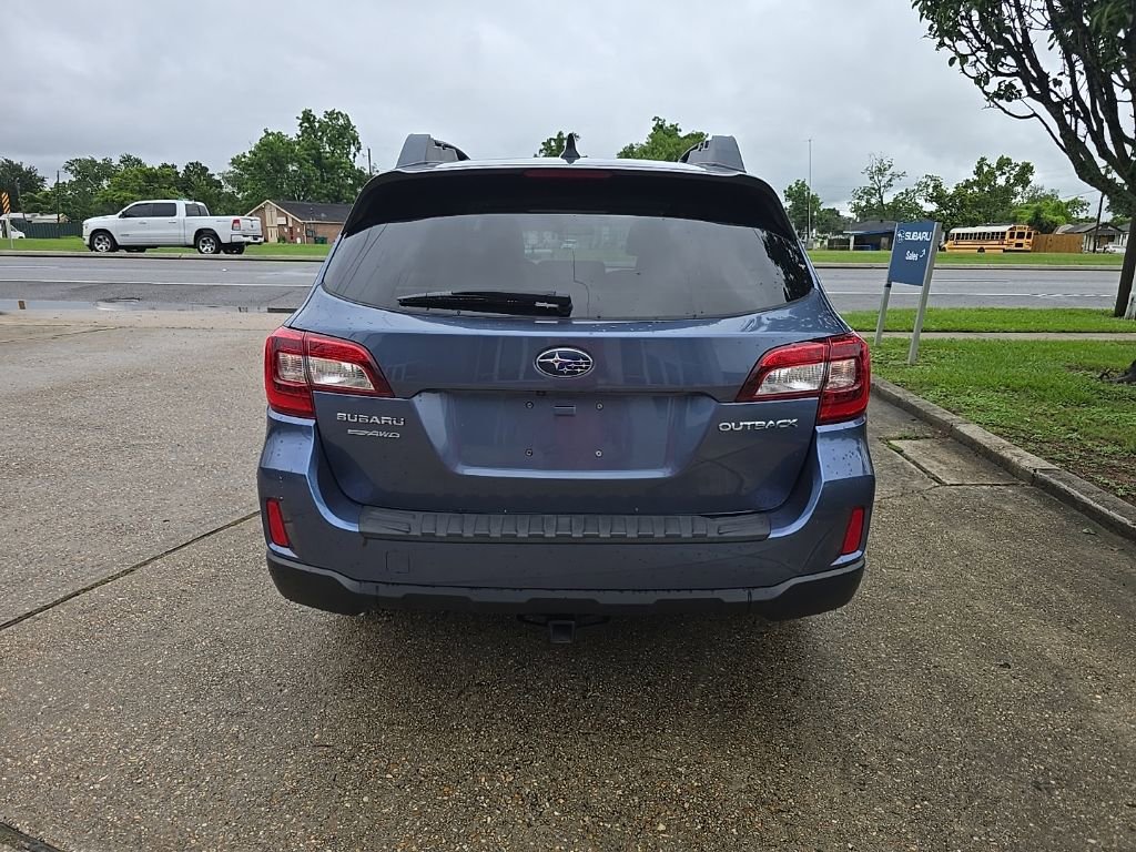 Used 2016 Subaru Outback 2.5i Premium AWD/4WD image 17