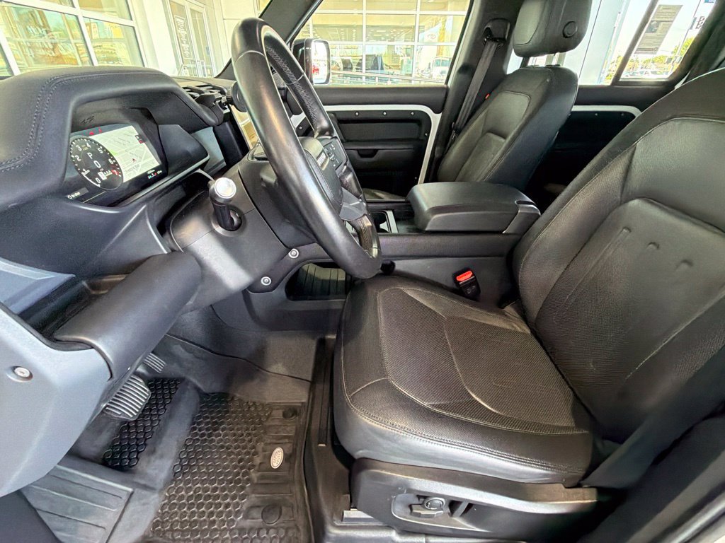 Used 2022 Land Rover Defender 110 X-Dynamic HSE AWD/4WD image 20