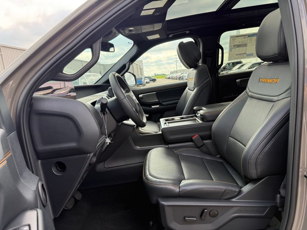 New 2027 Ford Expedition Tremor w/ Driver's Package AWD/4WD image 6