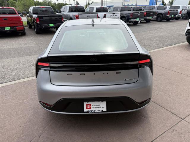 Certified 2025 Toyota Prius Plug-In Hybrid FWD image 7