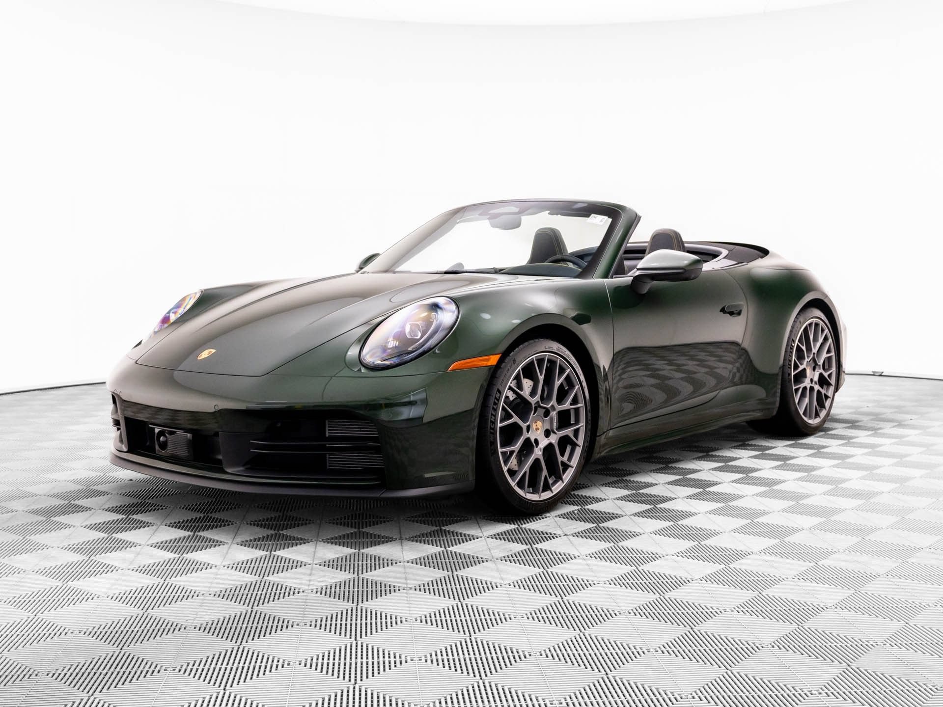 Certified 2026 Porsche 911 Carrera RWD image 1