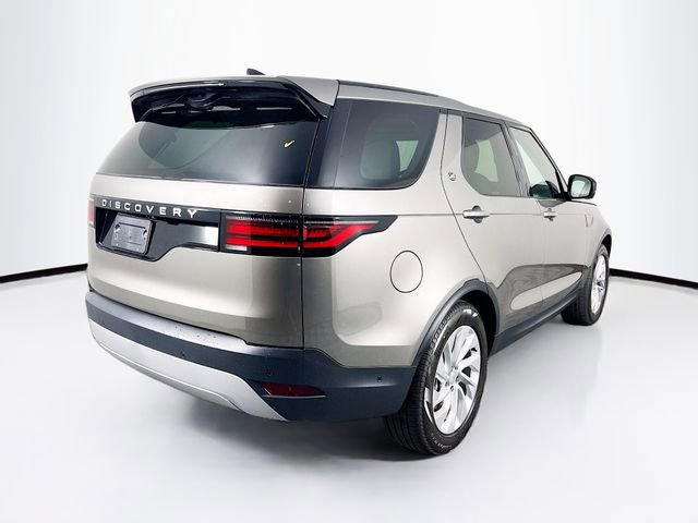 Used 2024 Land Rover Discovery S image 5