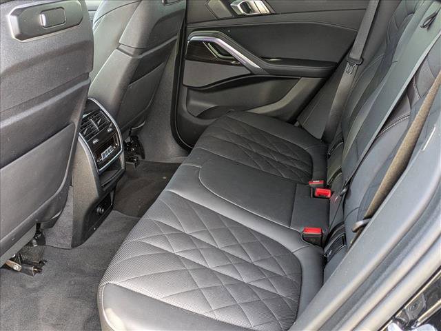 Used 2024 BMW X6 xDrive40i image 20