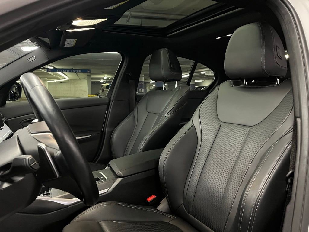 Used 2023 BMW 330i xDrive 330i xDrive image 17