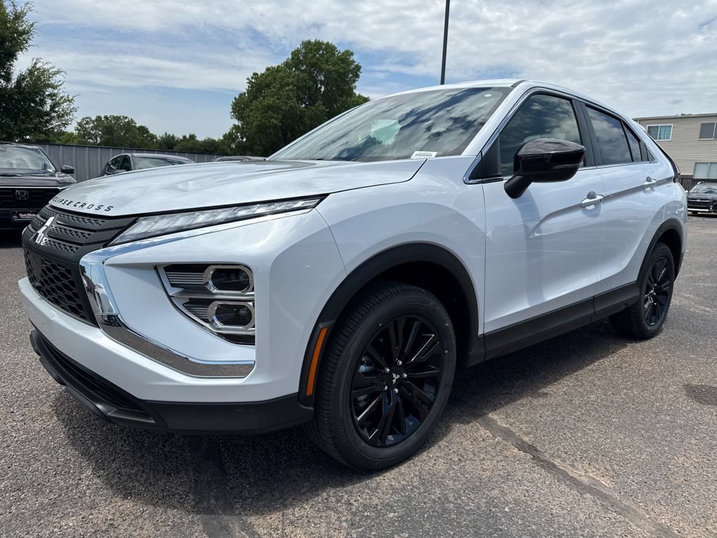 New 2026 Mitsubishi Eclipse Cross LE AWD/4WD image 3