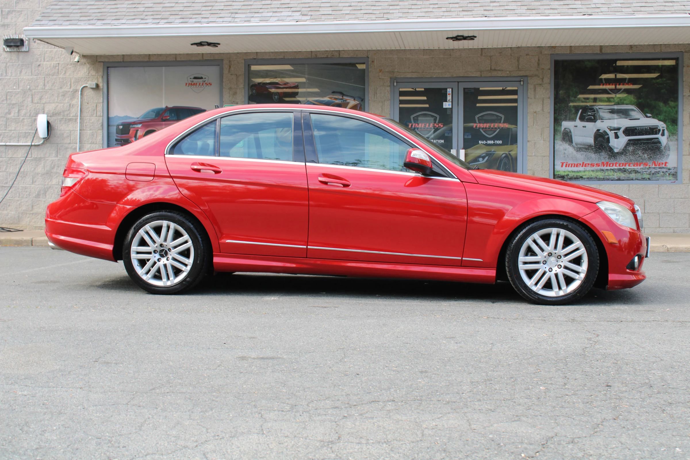 Used 2009 Mercedes-Benz C 300 4MATIC Sedan image 23