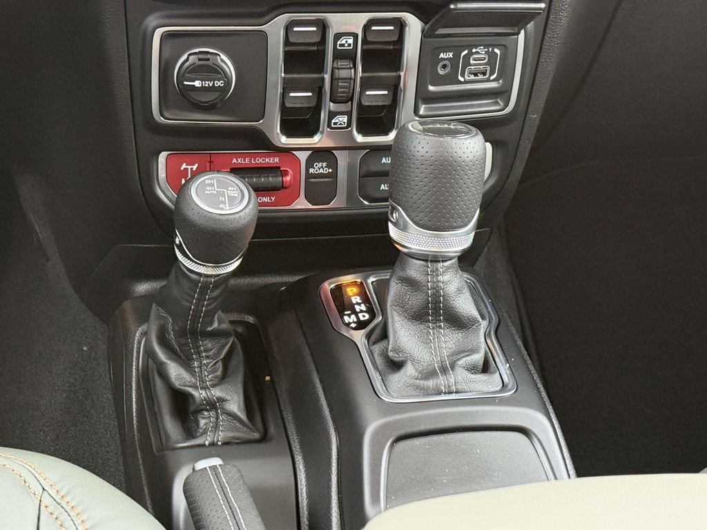 New 2026 Jeep Gladiator Mojave AWD/4WD image 23