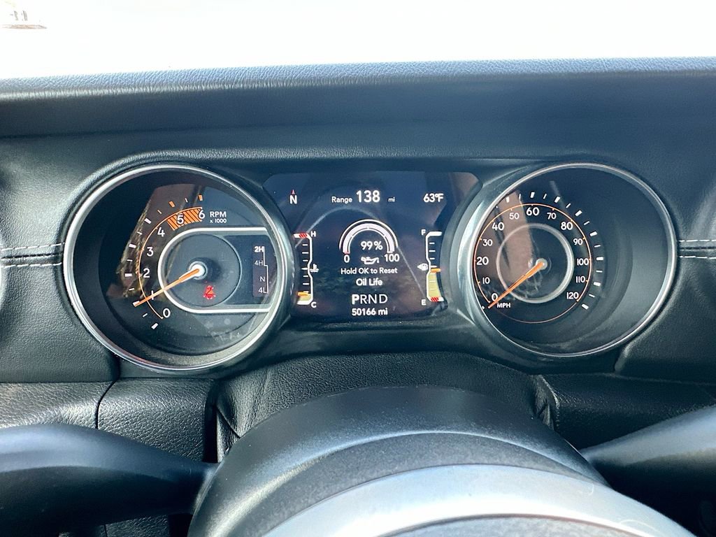 Used 2021 Jeep Gladiator Overland w/ Popular Equipment Package image 12