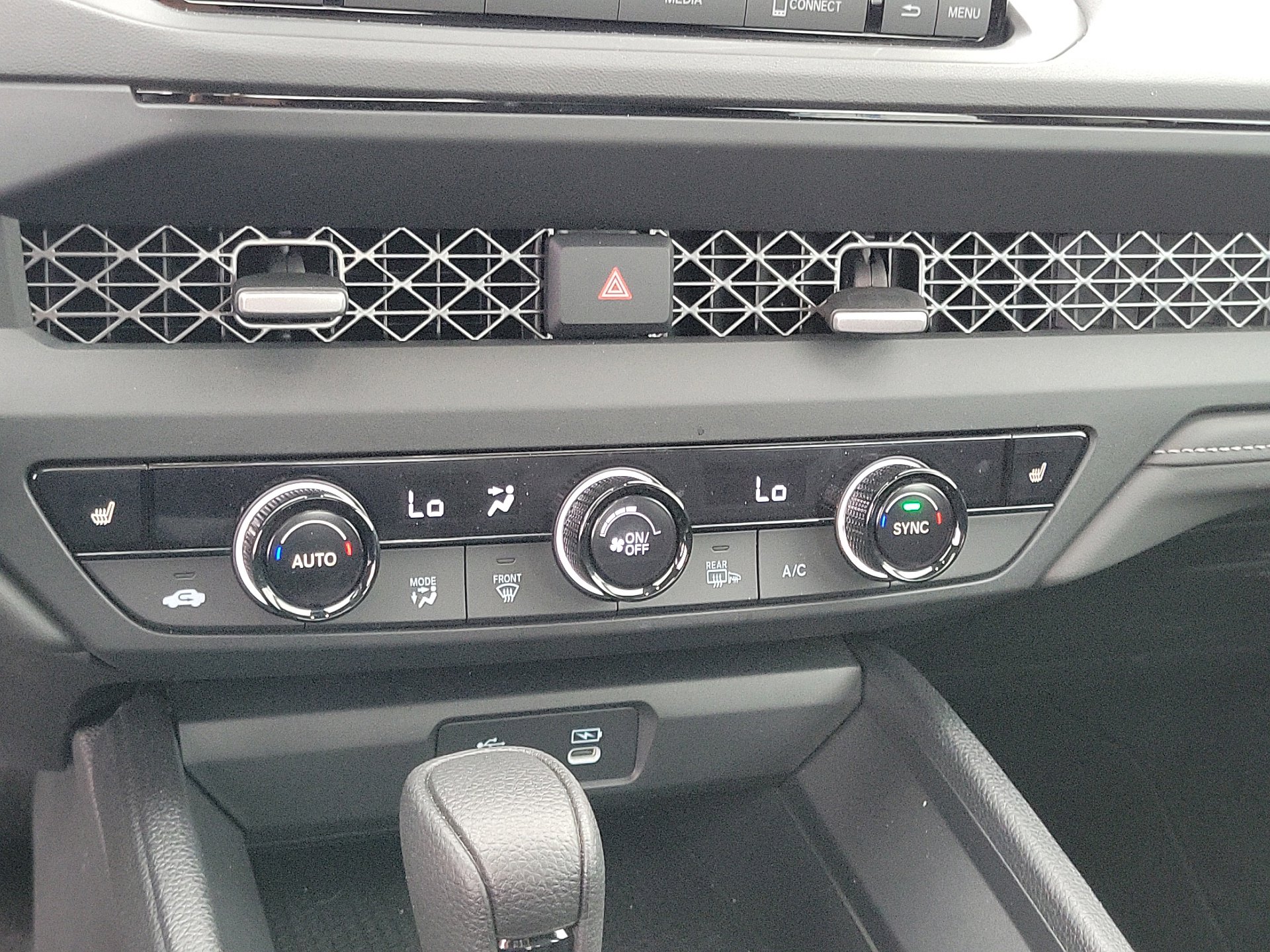 Certified 2024 Honda Accord EX image 23