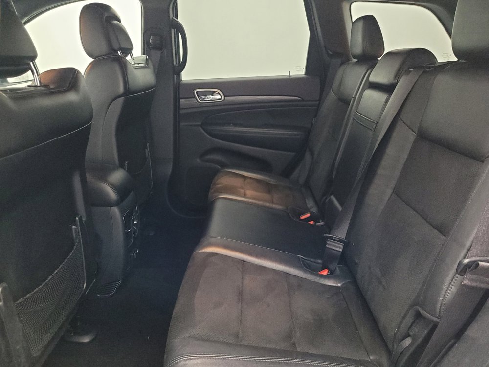 Used 2019 Jeep Grand Cherokee Altitude RWD image 18