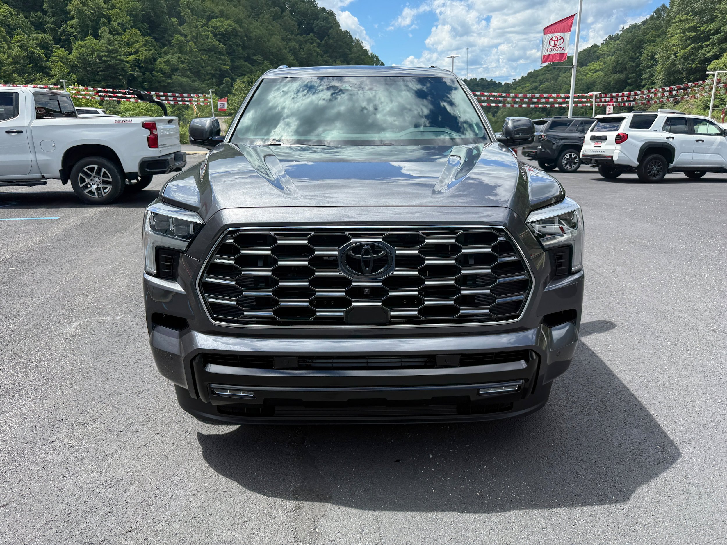 New 2026 Toyota Sequoia Platinum AWD/4WD image 4
