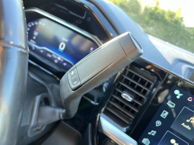 Used 2024 Chevrolet Silverado 1500 LT AWD/4WD image 16