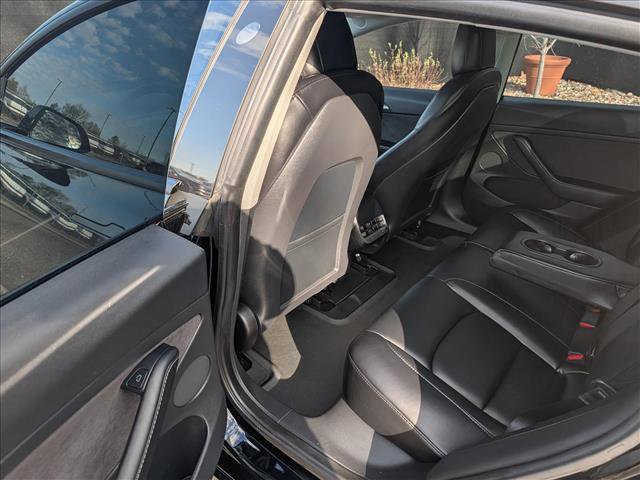 Used 2022 Tesla Model 3 Performance image 21