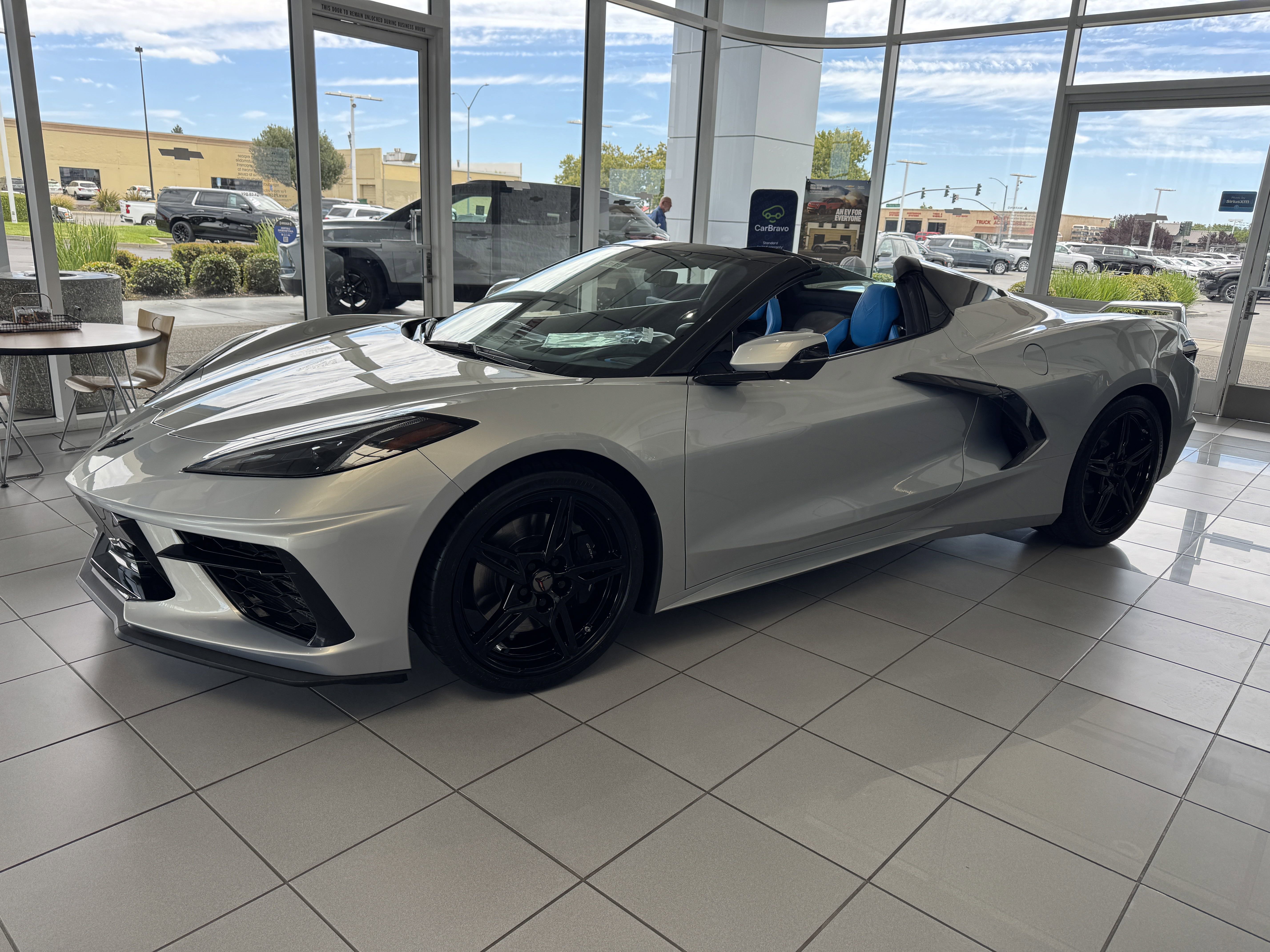 Certified 2023 Chevrolet Corvette w/ Z51 Performance Package image 8