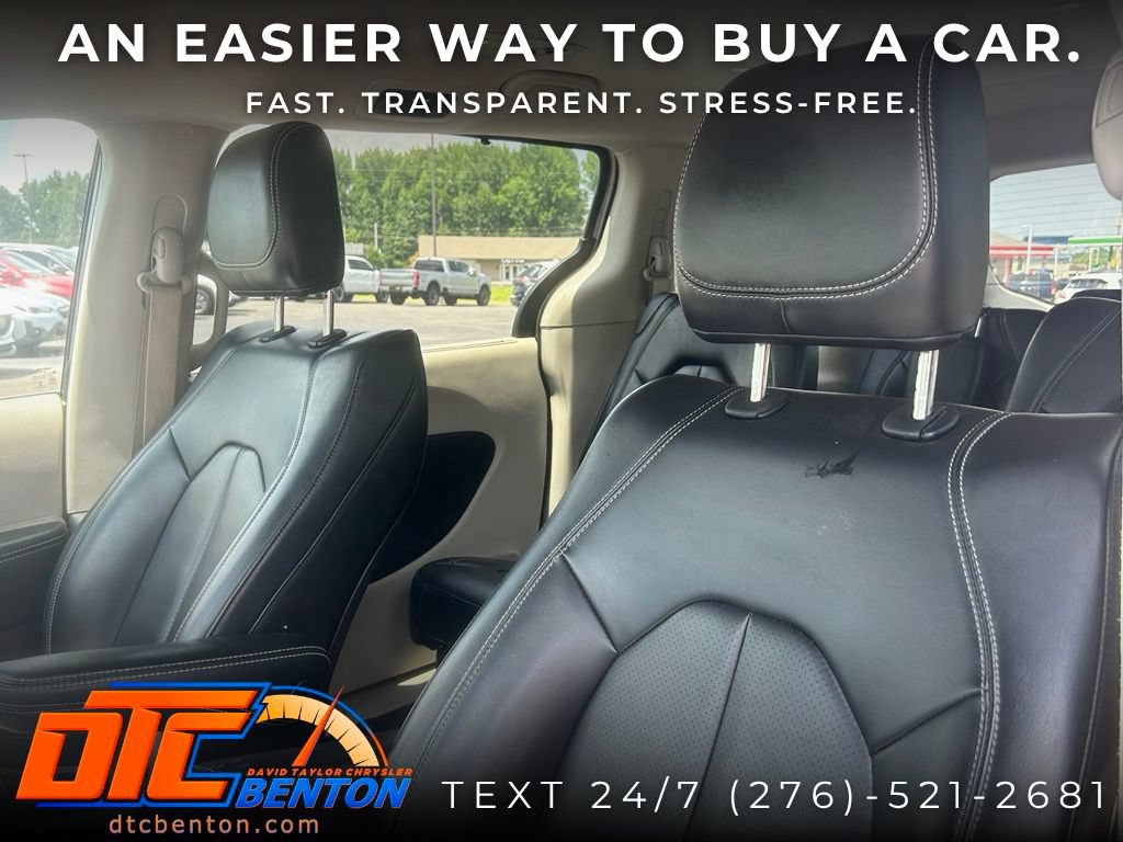 Used 2021 Chrysler Voyager Lxi FWD image 6