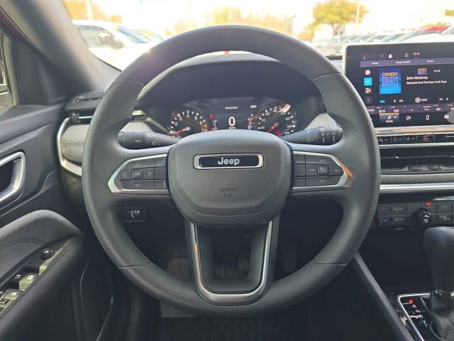 Used 2023 Jeep Compass Sport image 18