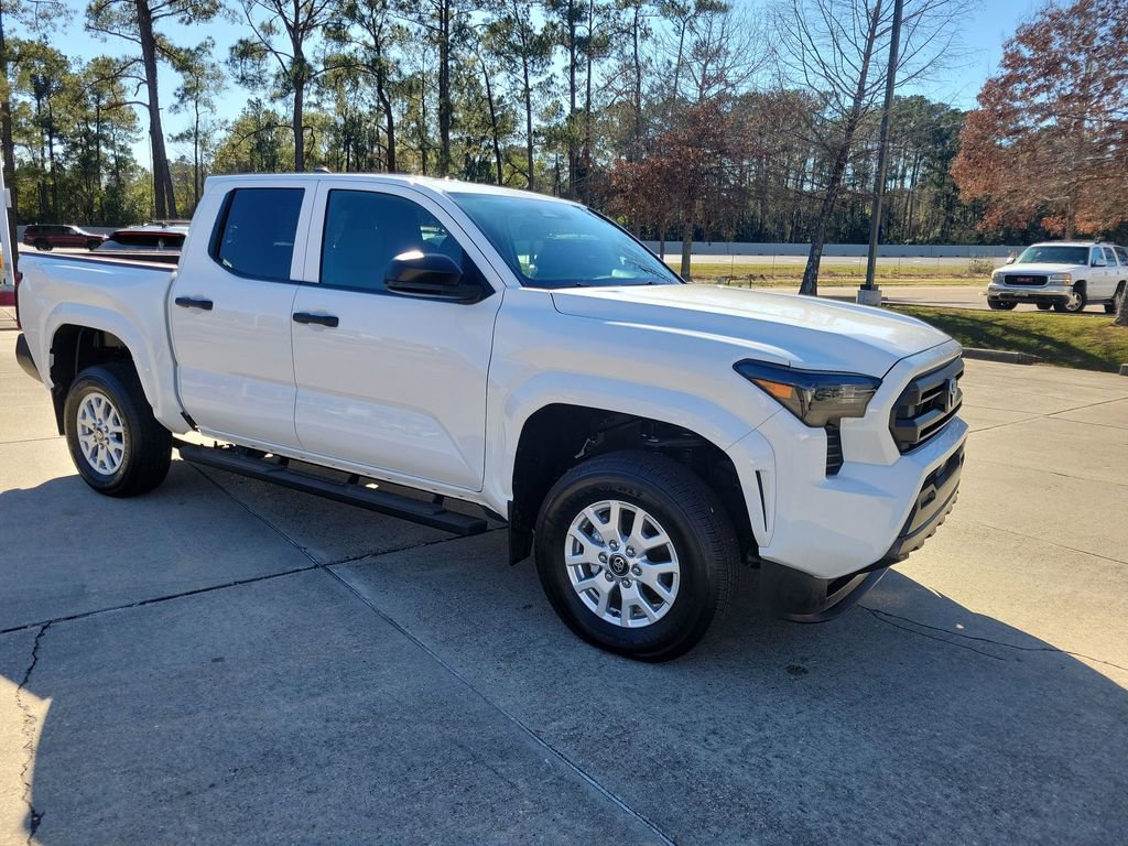 Certified 2024 Toyota Tacoma SR image 9