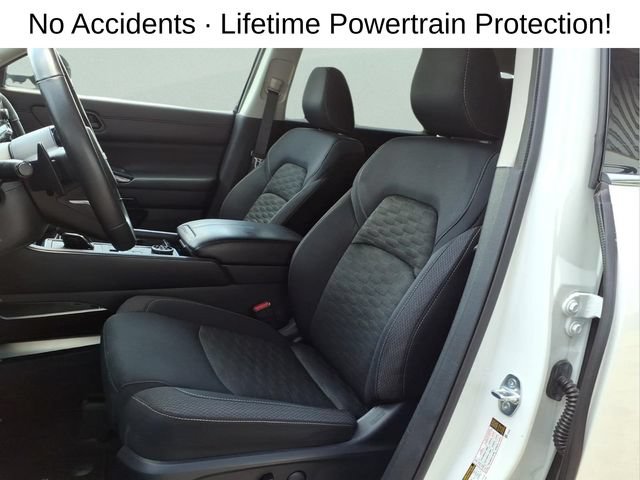 Used 2023 Nissan Pathfinder SV AWD/4WD image 12