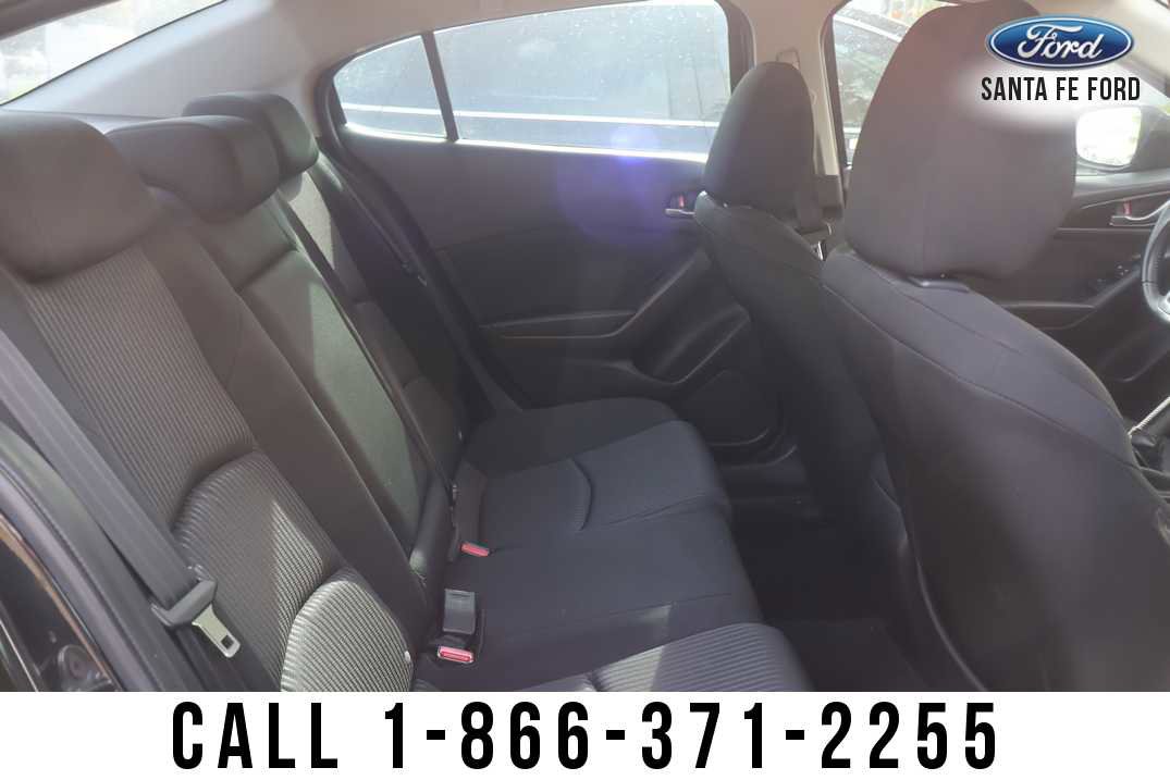 Used 2014 MAZDA MAZDA3 i Touring image 16