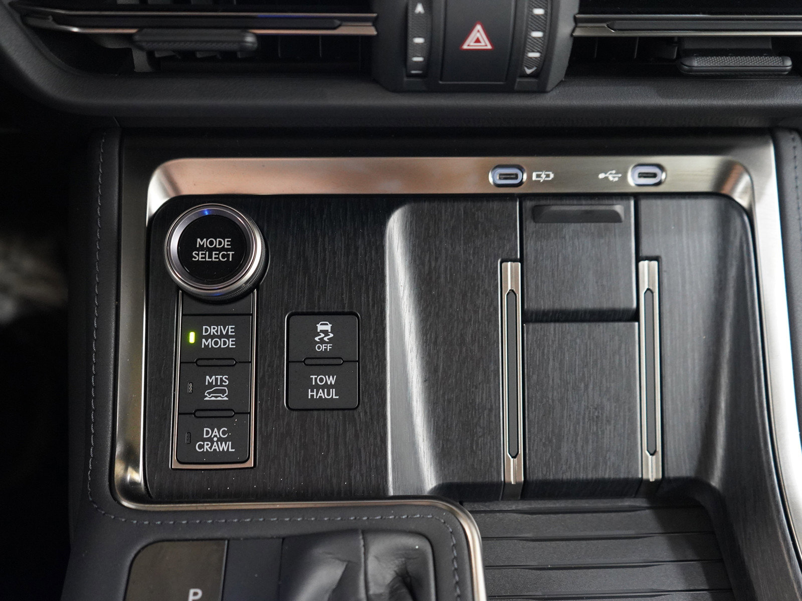 Used 2024 Lexus GX 550 image 23