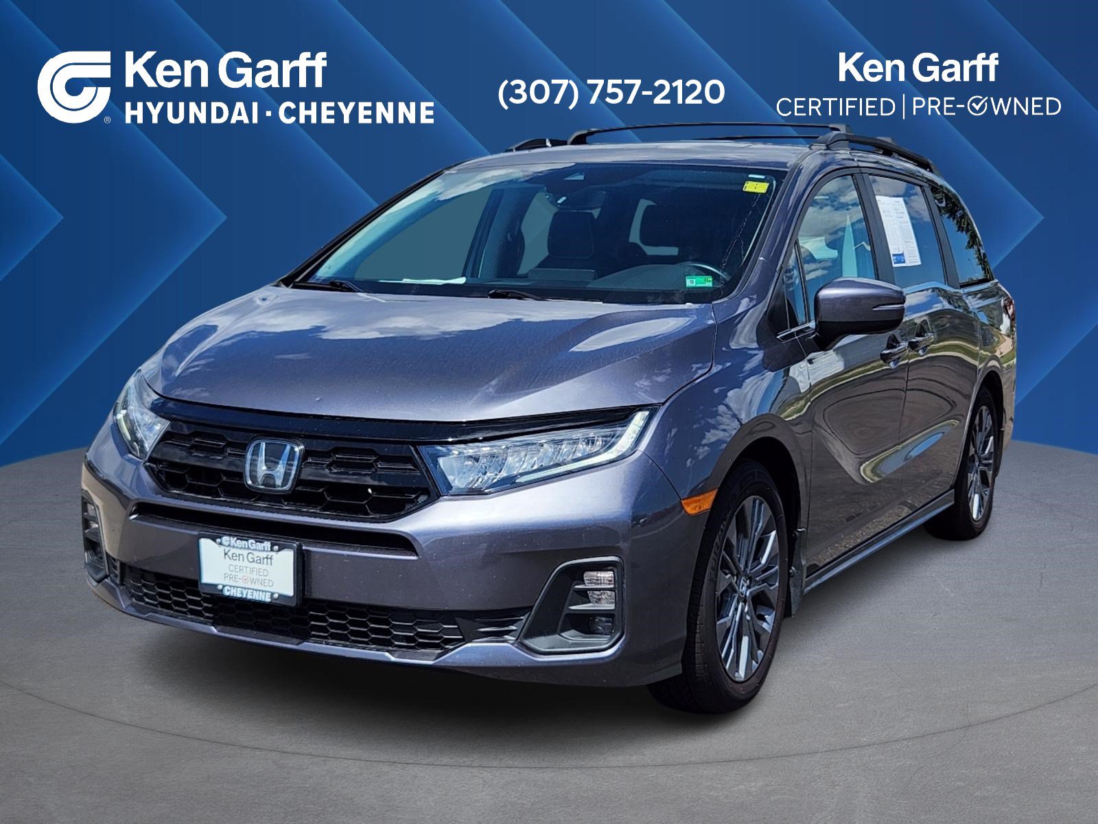 Used 2025 Honda Odyssey Touring image 1
