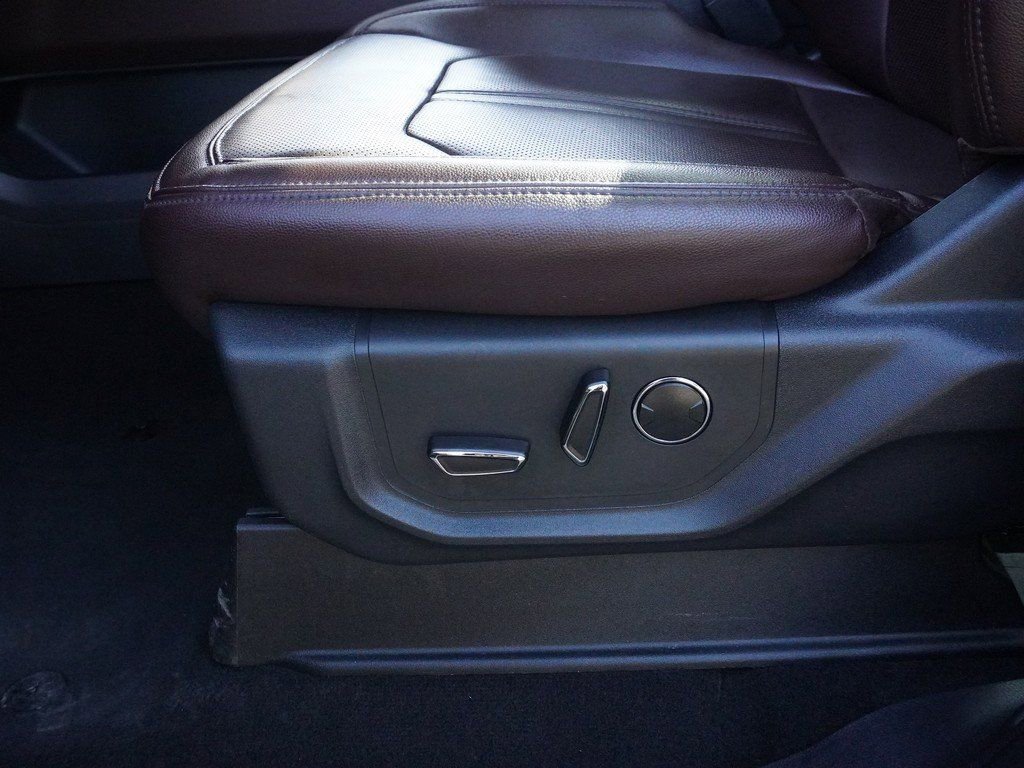 Used 2024 Ford Expedition Limited image 34