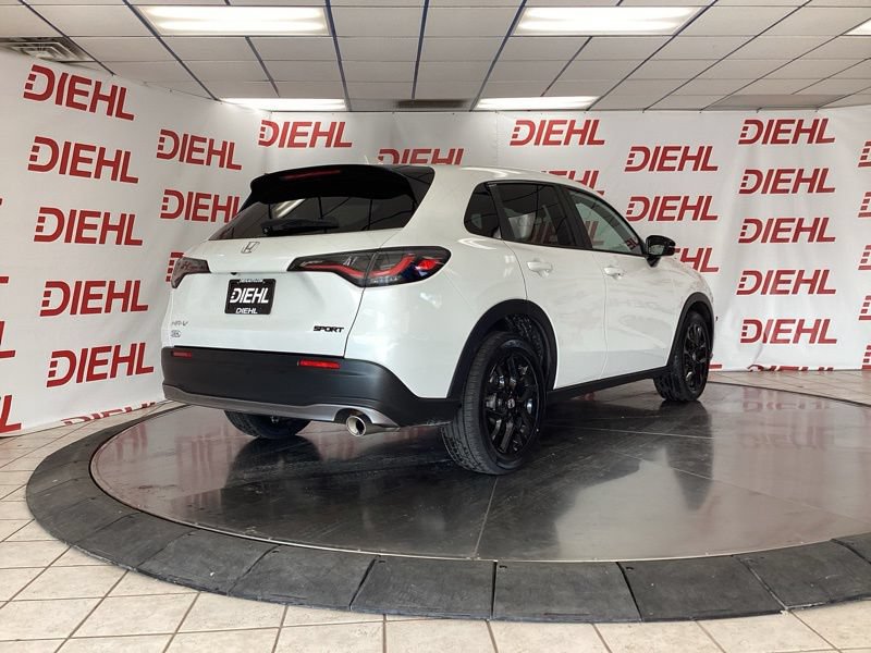 Used 2024 Honda HR-V Sport image 7