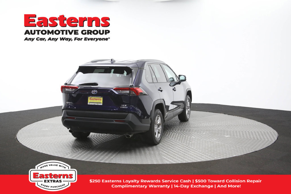 Used 2024 Toyota RAV4 XLE w/ Weather Package AWD/4WD image 39